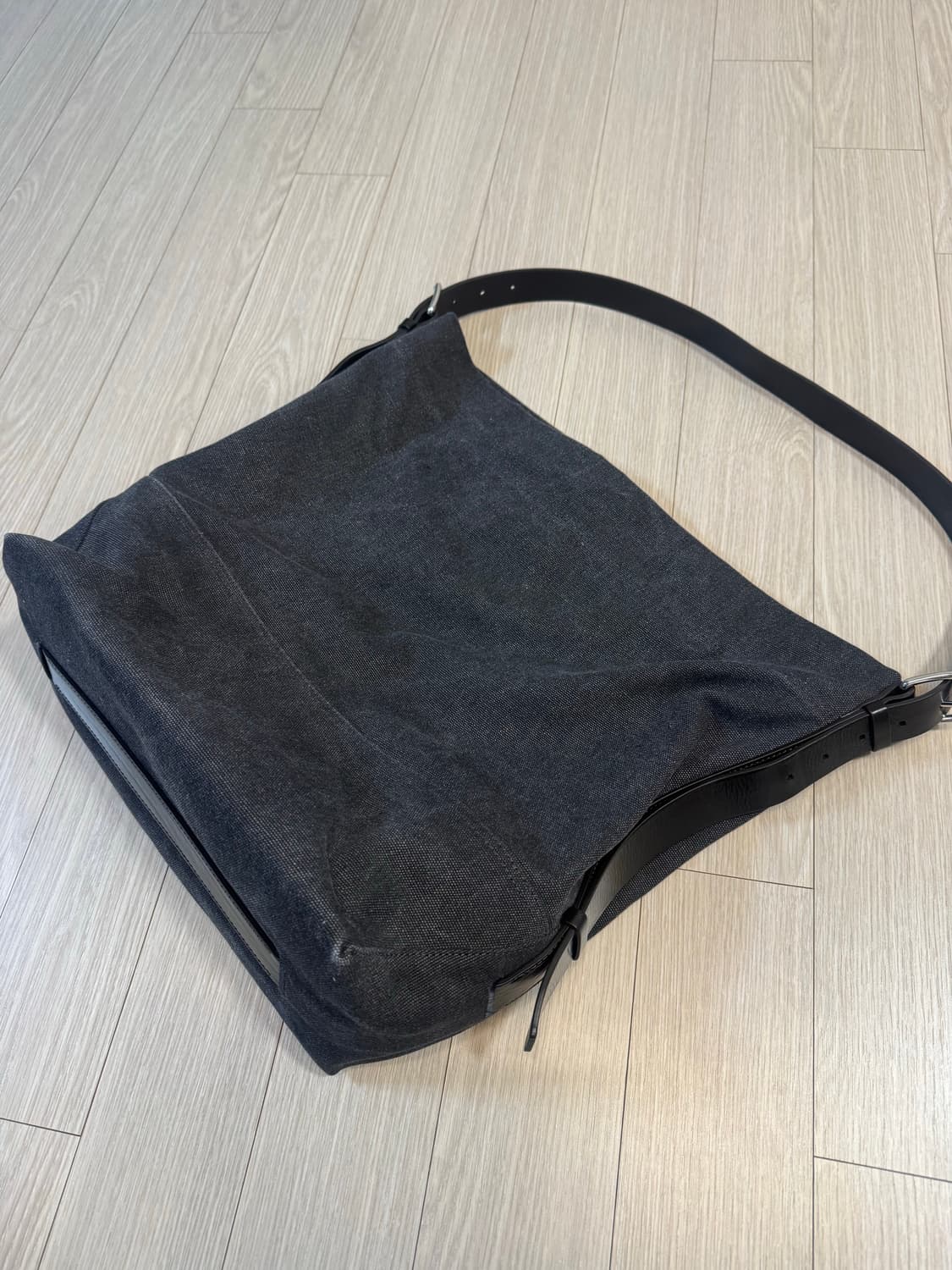 26SS 르메르 벨티드 캔버스 토트백 상품이미지6