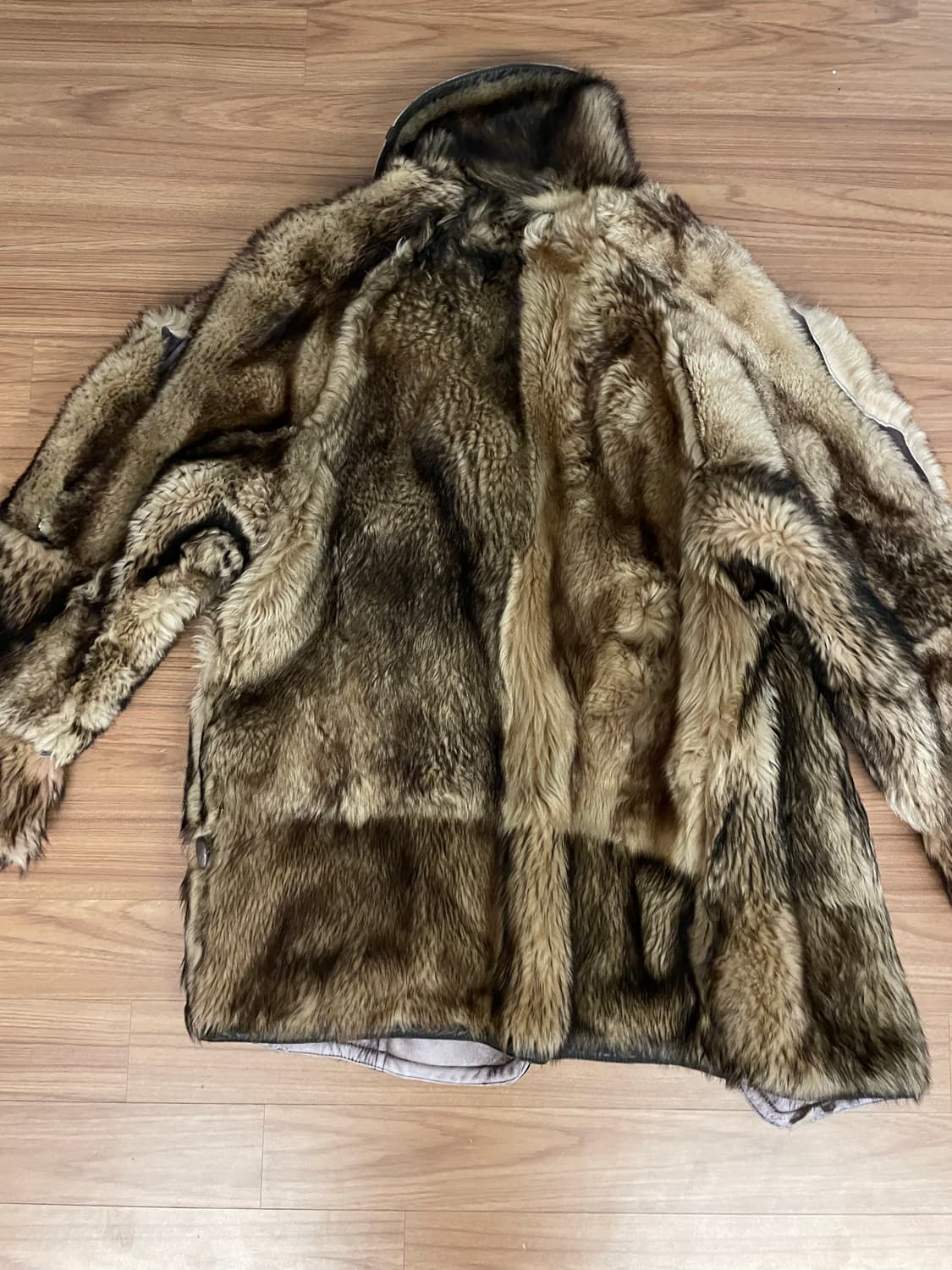 괴물 퍼 코트 상품이미지3