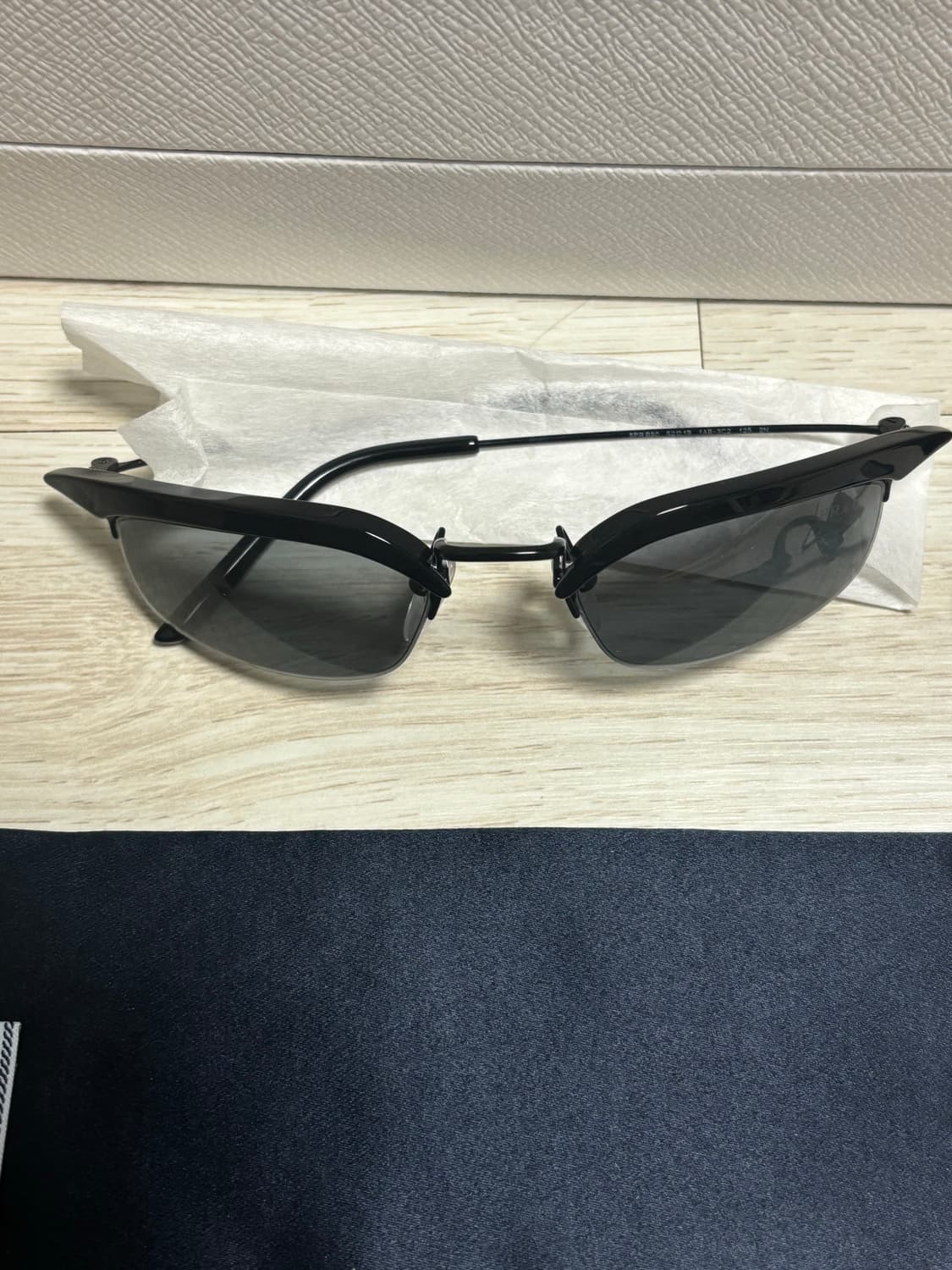 프라다 런웨이 선글라스 상품이미지4