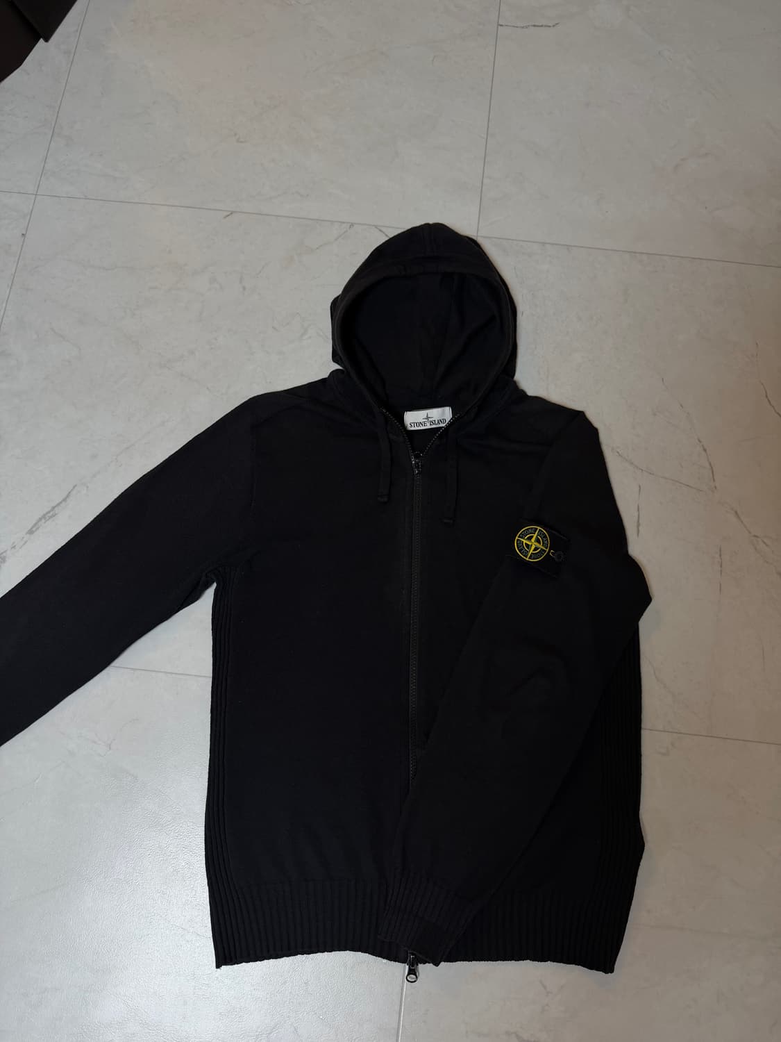 스톤아일랜드 니트집업 M 상품이미지1