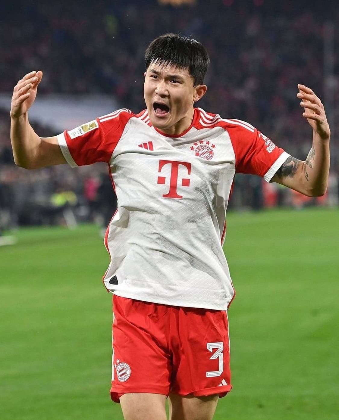 급처 23-24 뮌헨 김민재 챔스 마킹 어센틱 L유니폼 판매 상품이미지1