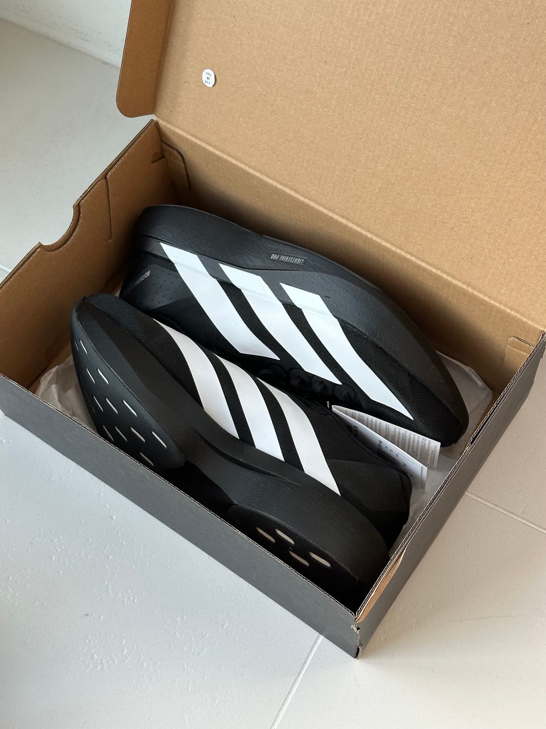 Adizero EVO SL 블랙 270사이즈 상품이미지1