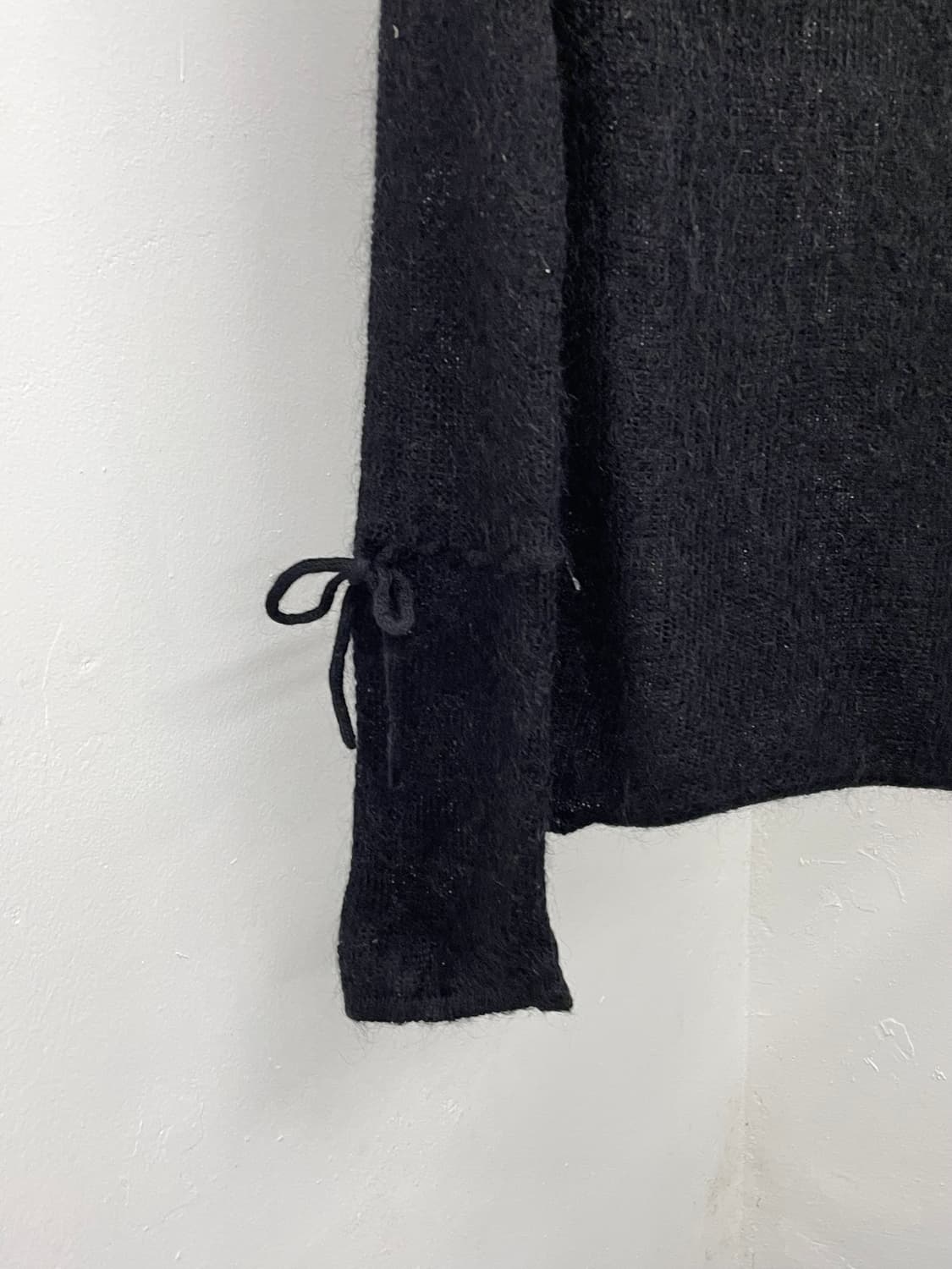 모헤어 블랙 리본 니트탑 상품이미지6