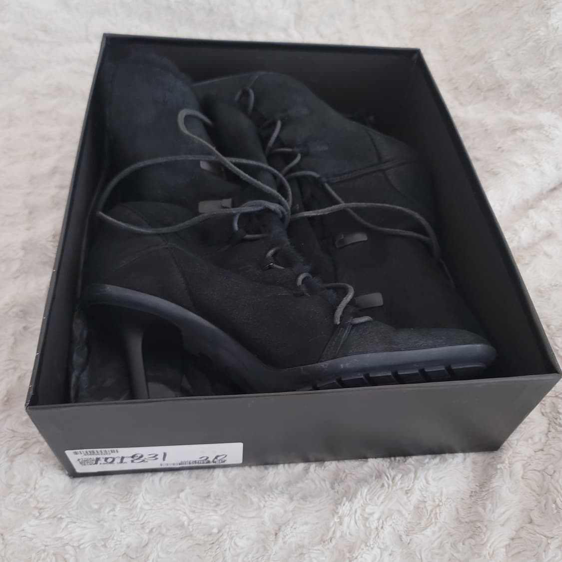 구찌 무스탕 부츠 상품이미지7