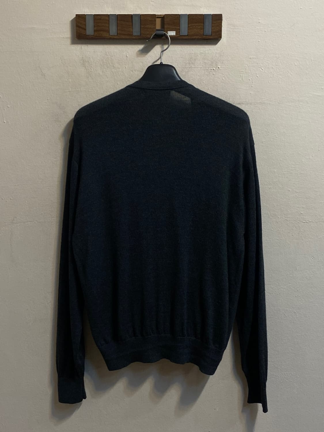 입생로랑 핀스트라이프 니트 가디건 상품이미지4