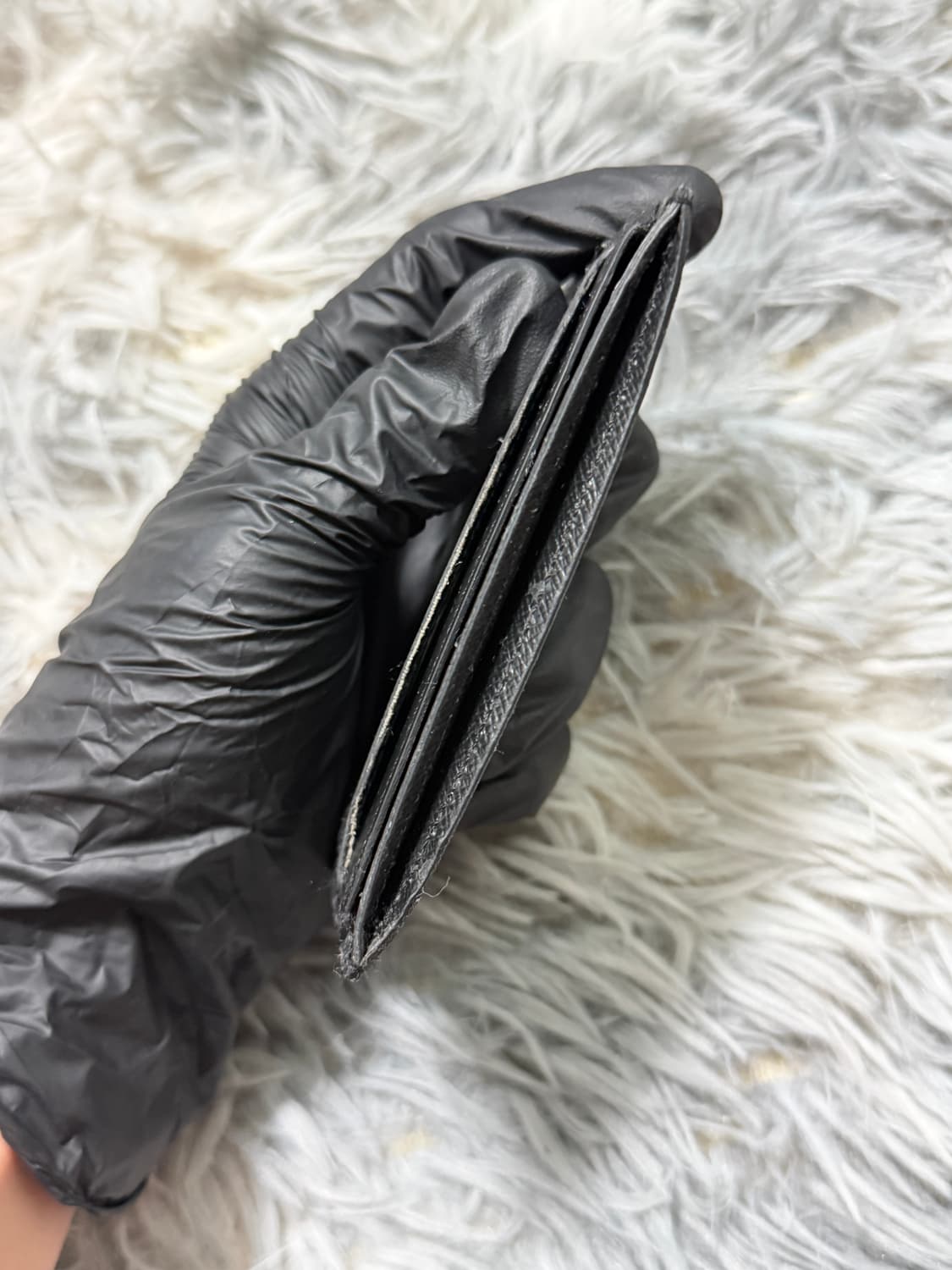 루이비통 모노그램 이클립스 카드지갑 상품이미지3
