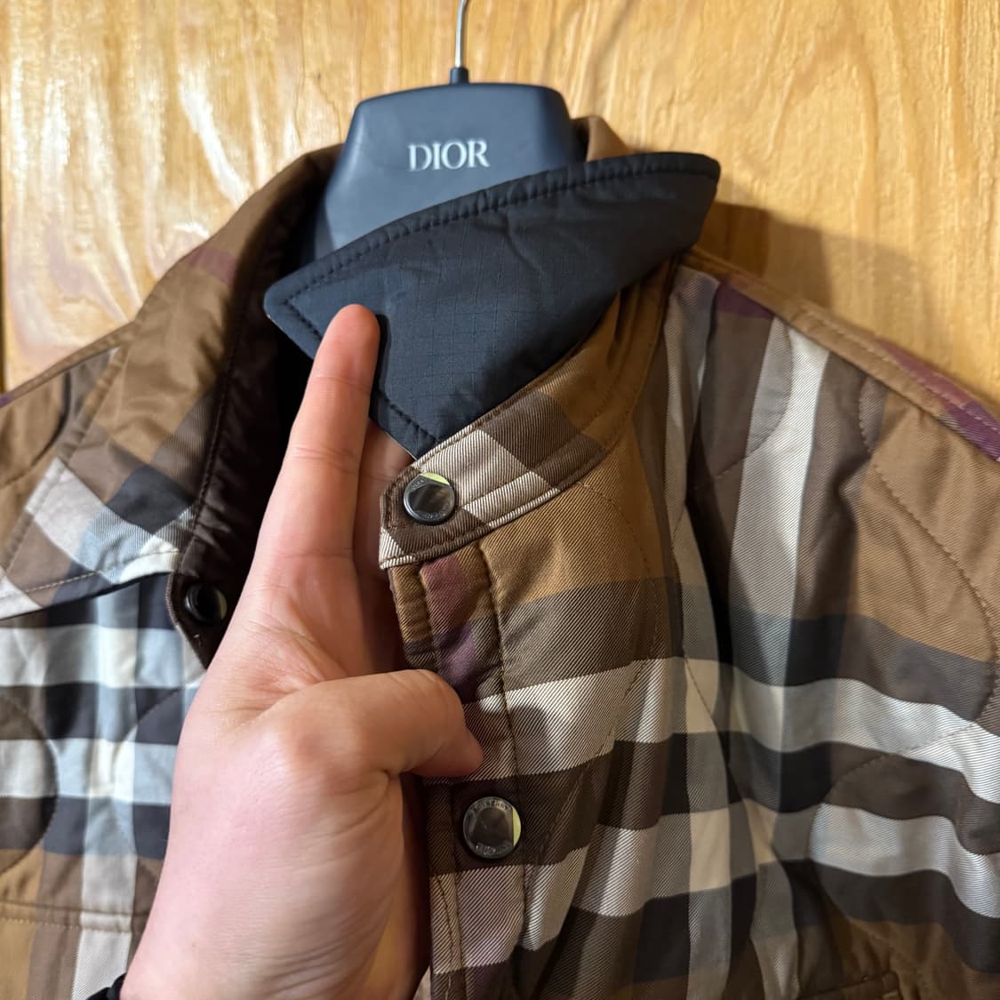 버버리 24 F/w 리버서블 퀼팅 패딩 자켓  상품이미지9