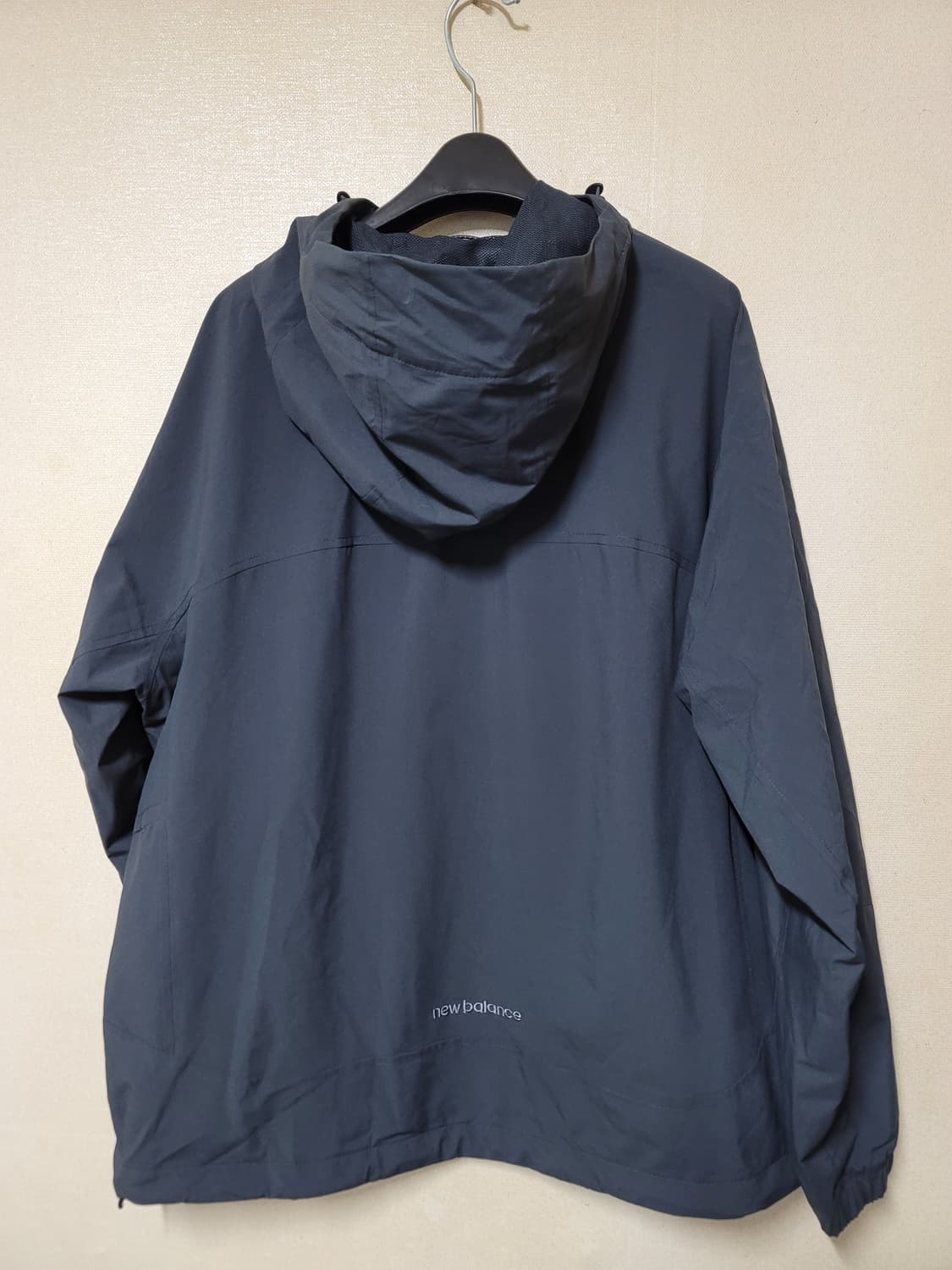 뉴발란스 웜업 자켓(바람막이) 상품이미지4