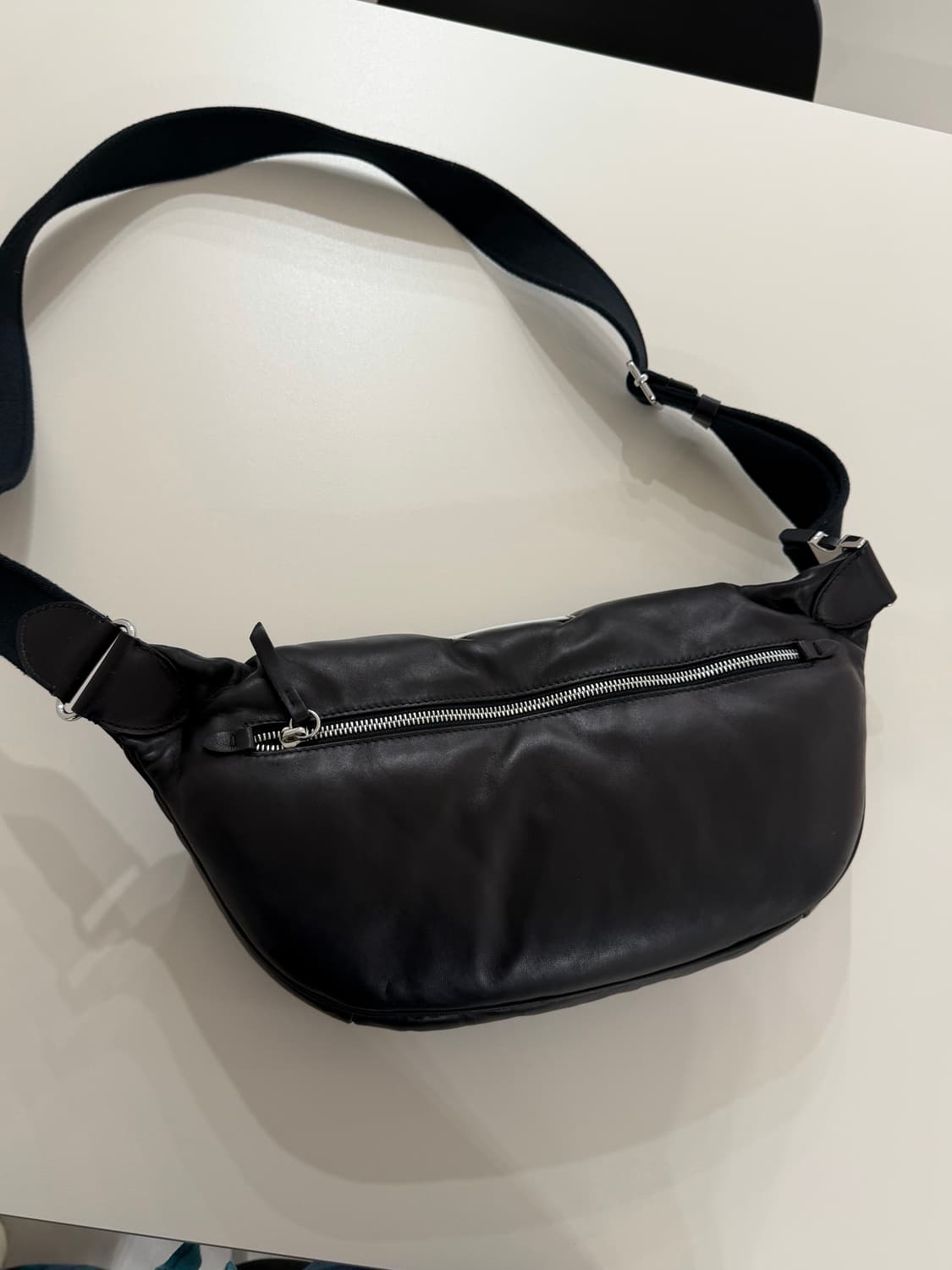 메종마르지엘라 글램슬램 벨트백 상품이미지4