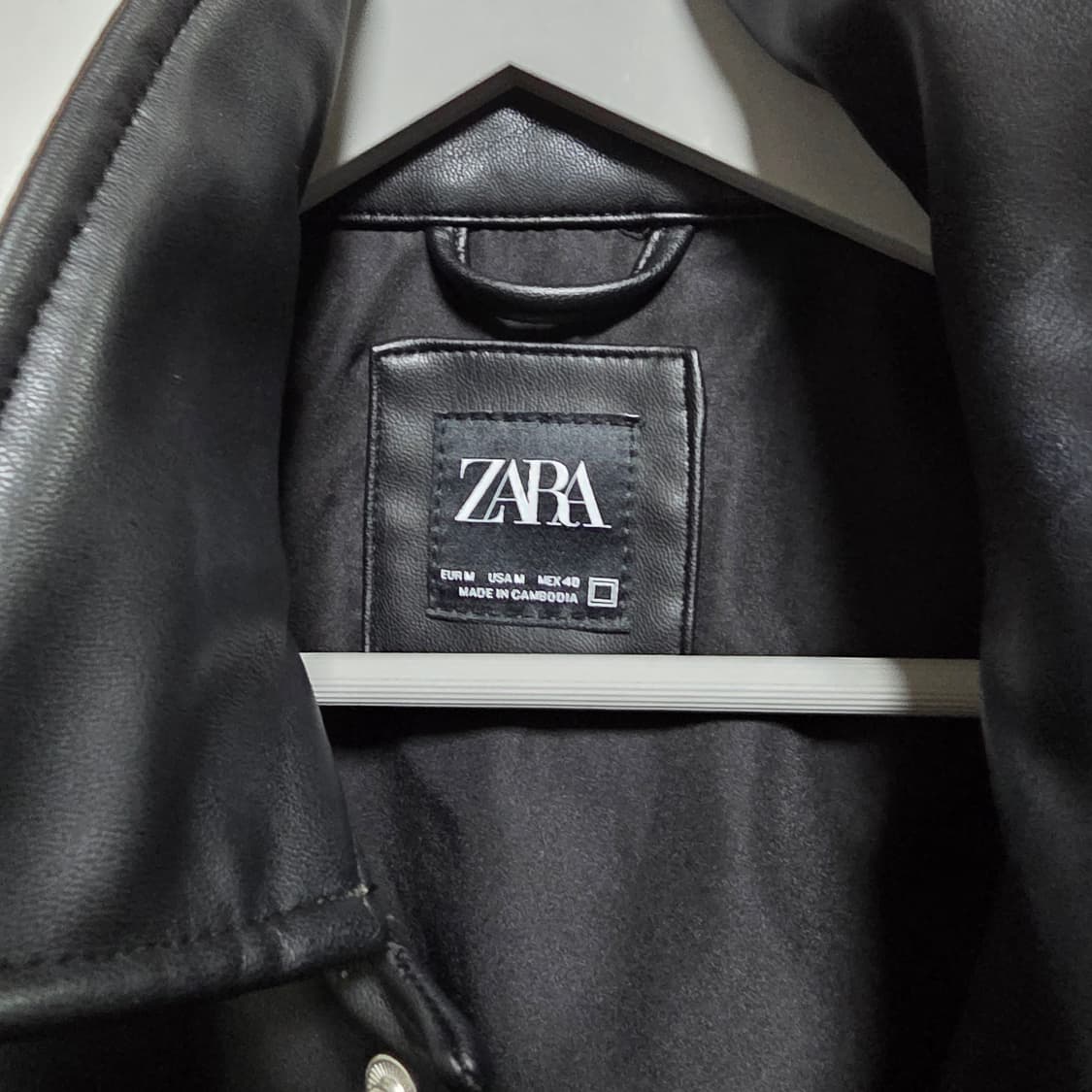 (특A급)자라 블랙 레더 자켓 M 100 상품이미지4
