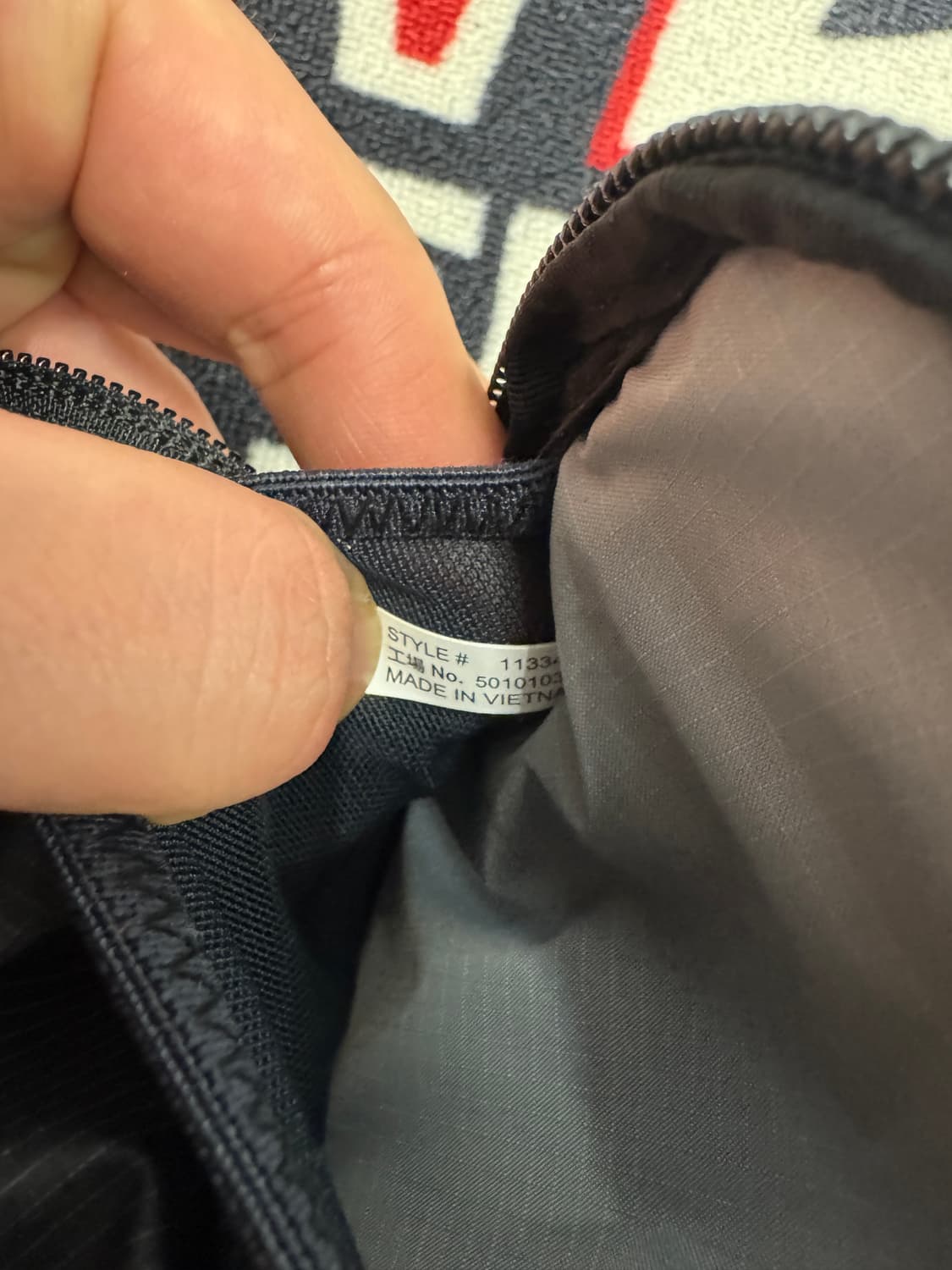 몽벨 어택처블 심플 파우치 블랙 상품이미지5