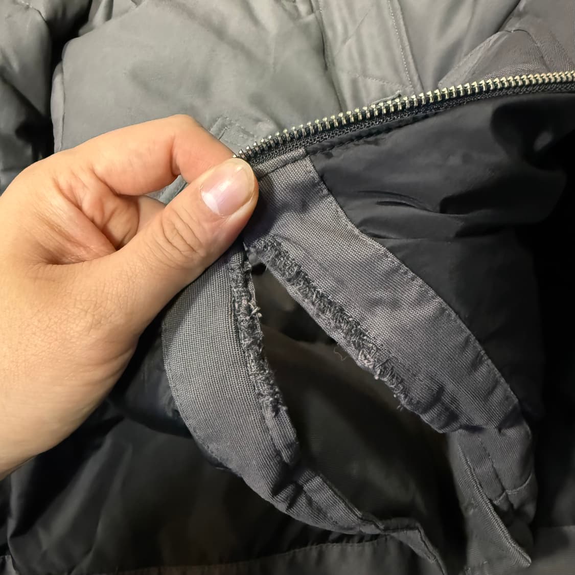 무스너클 여성 화이트퍼 패딩 상품이미지9