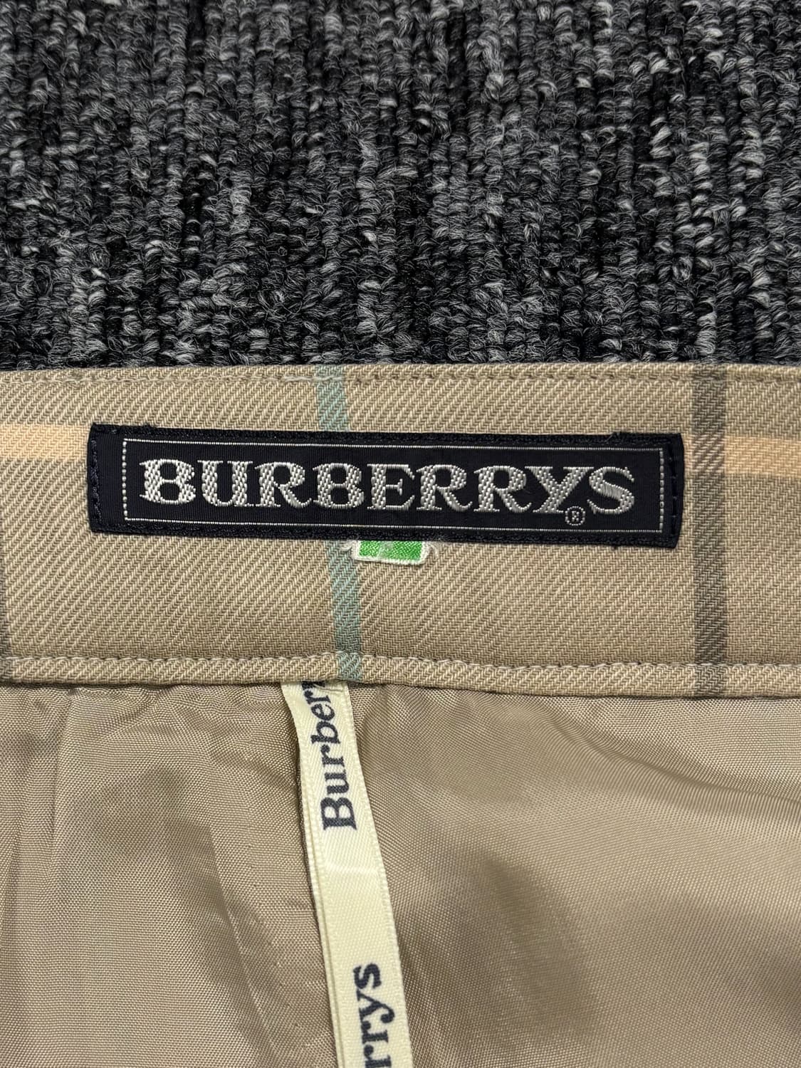 버버리 울 체크 미디 스커트 상품이미지7