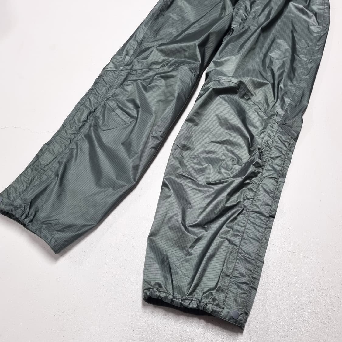 MONTBELL GORE TEX PANTS - L 상품이미지5