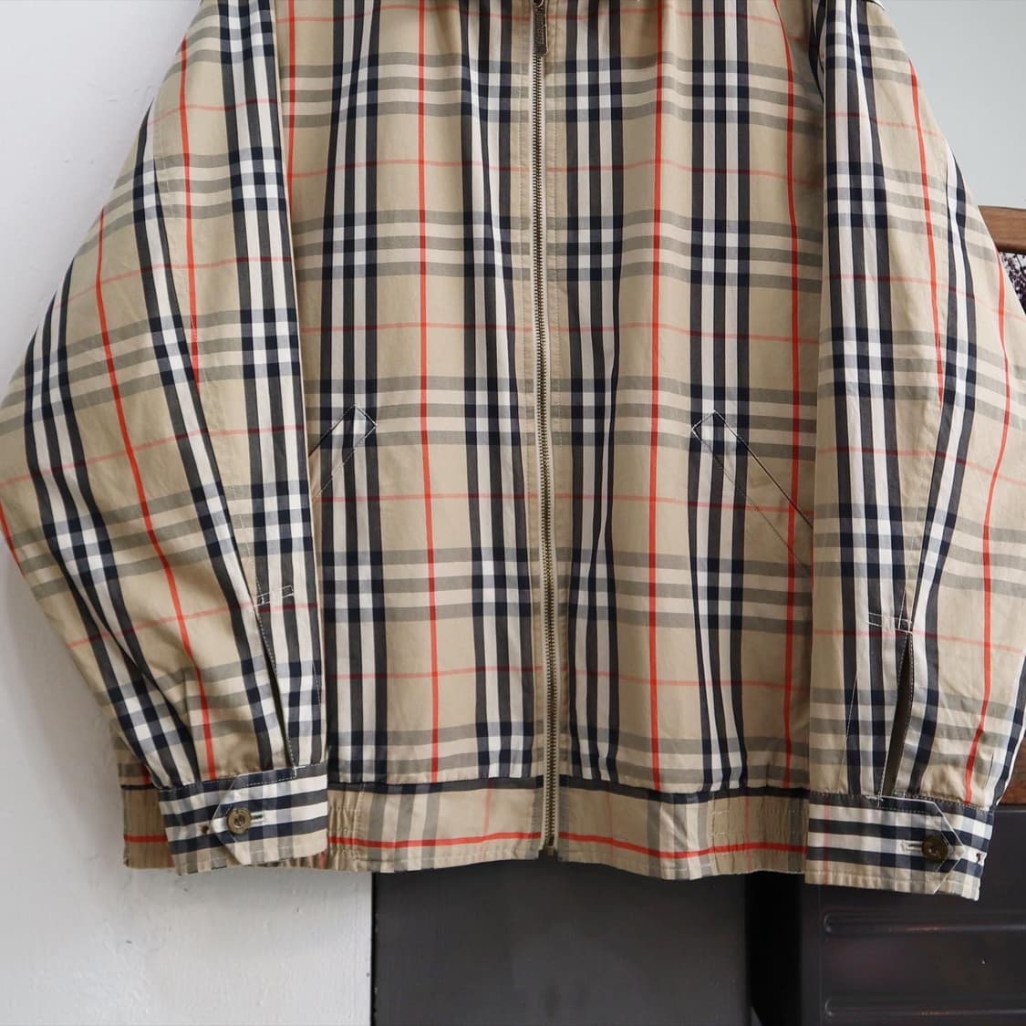 버버리 리버시블 해링턴 자켓 상품이미지5