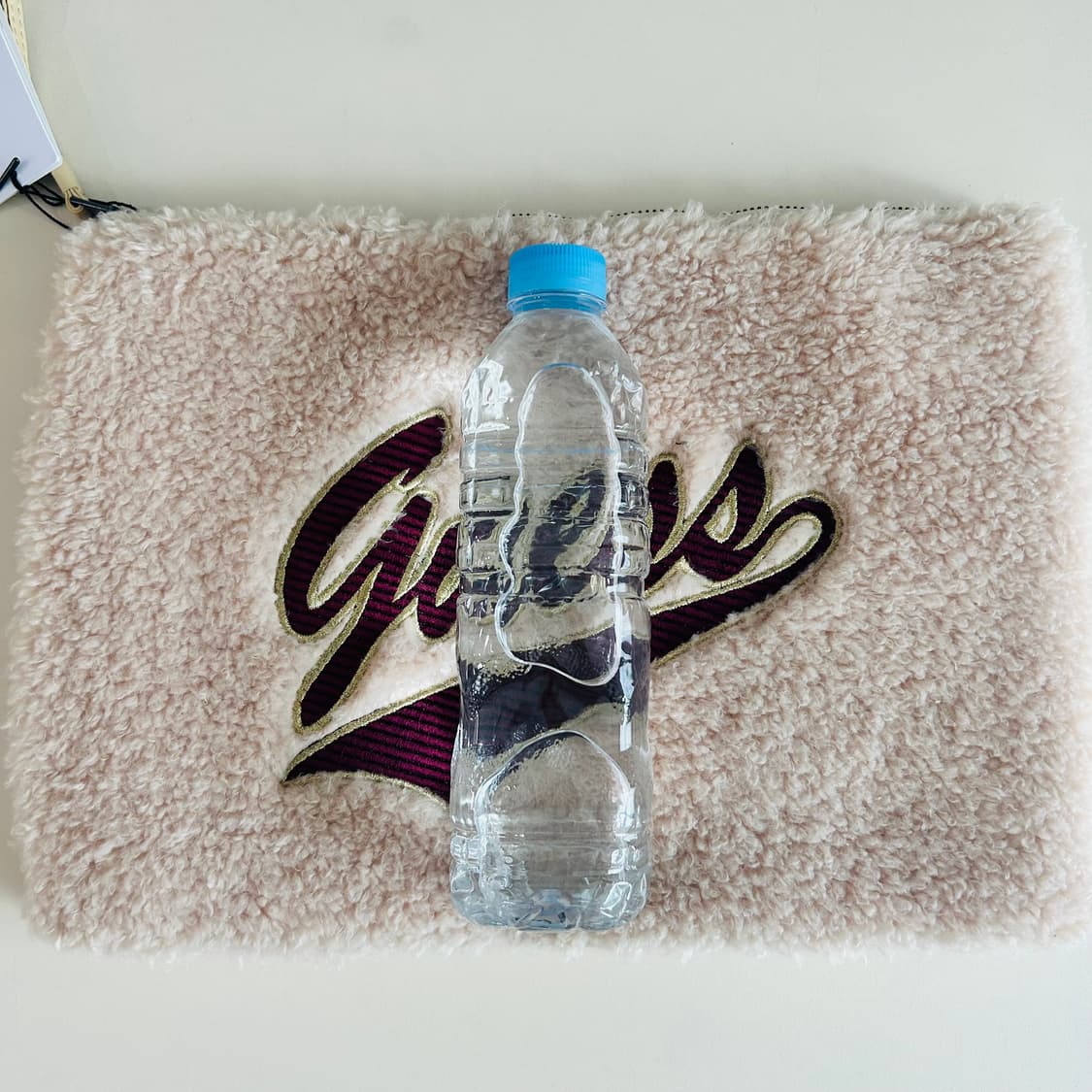 게스 guess 클러치백 상품이미지6