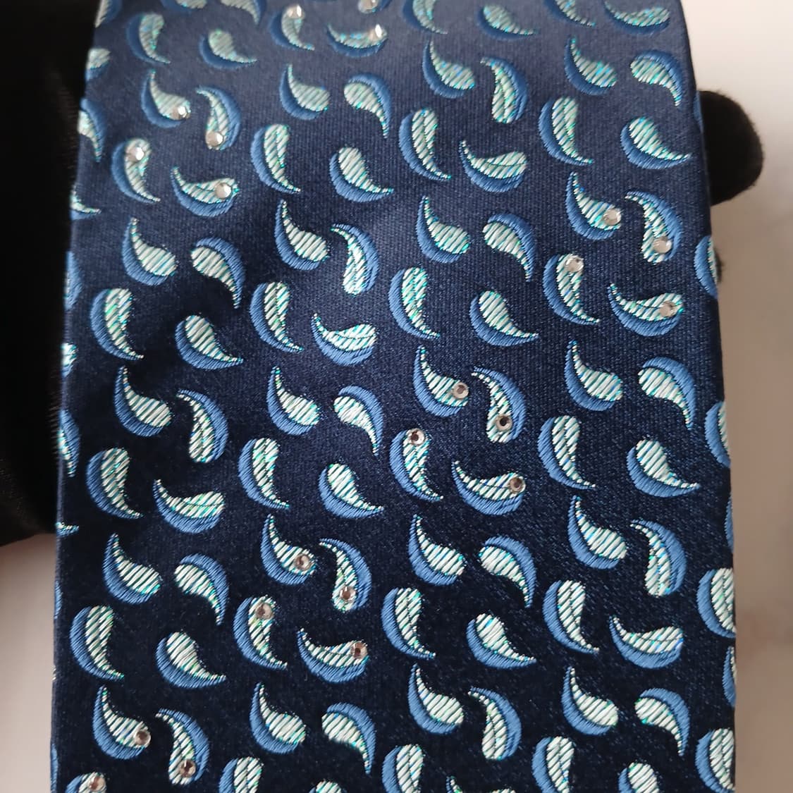 니나리치 실크 네이비 리프 패턴 넥타이 9.1cm A+등급 A18924
 상품이미지6