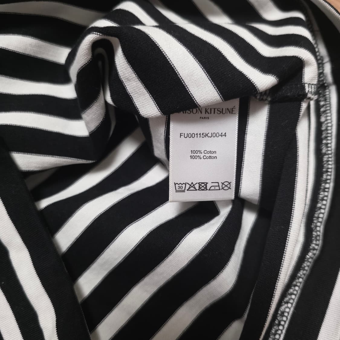 M) 메종키츠네 삼색 패치 스트라이프 라운드 긴팔티 상품이미지4