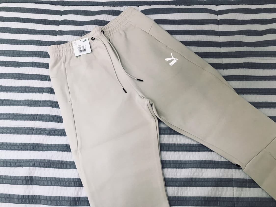 (새상품) 퓨마 테크팩 셋업 오트밀 크림 집업후드 스웻셔츠 반바지 105 상품이미지5