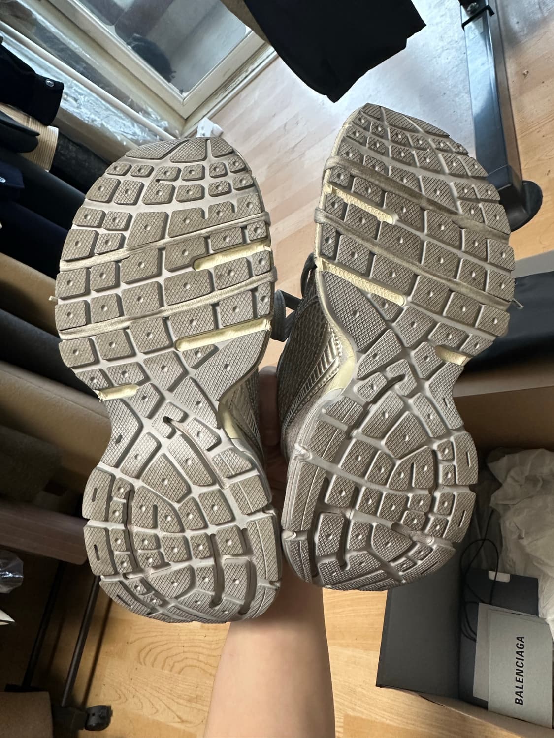 [판매]발렌시아가 / 3XL 에그쉘 / 41 상품이미지4