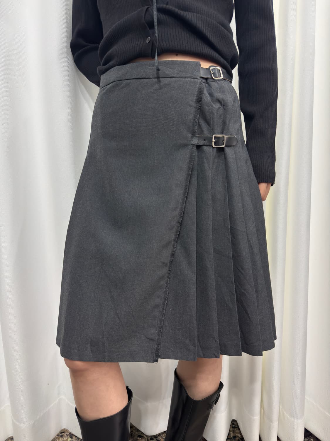 buckle pleats skirt 상품이미지1