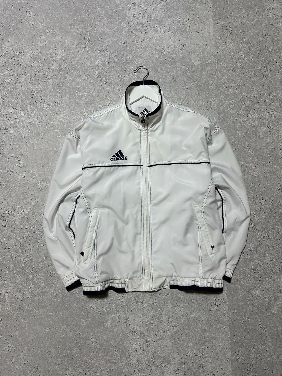 아디다스 올드스쿨 화이트 라인 바람막이 상품이미지1