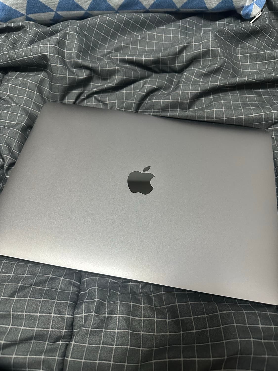 (신품급)애플 맥북에어 M1 2020 8GB 스페이스 그레이 상품이미지1