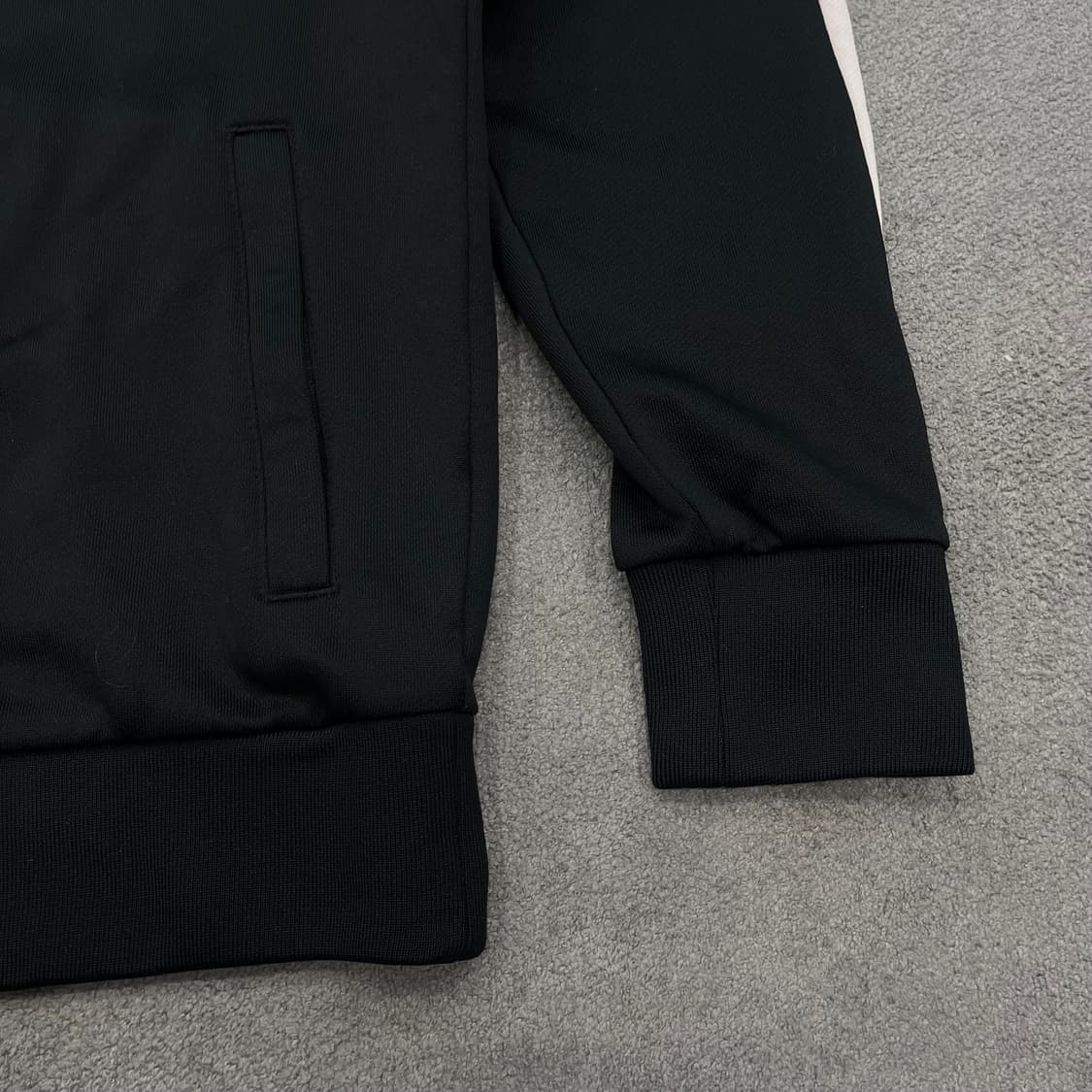 L 푸마 블랙 트랙 자켓 상품이미지3