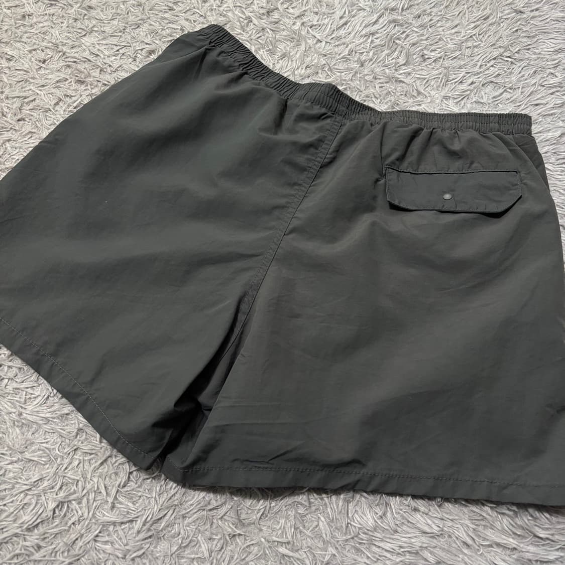 파타고니아 배기스 차콜 반바지 상품이미지3