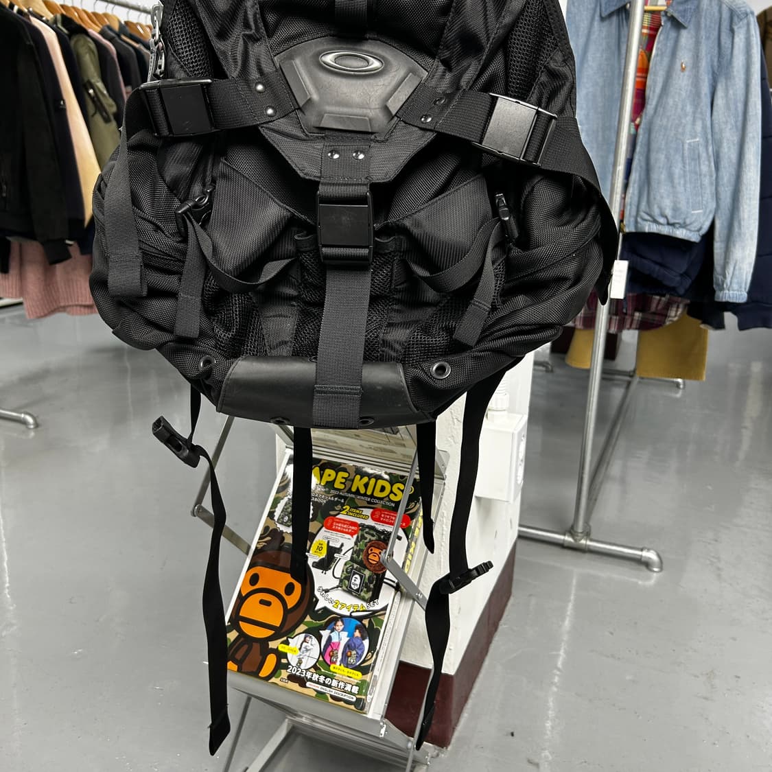 오클리 아이콘 3.0 유틸리티 백팩 상품이미지3