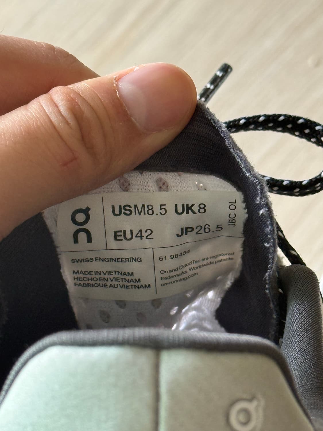 [270] 온 러닝 클라우드몬스터 올 화이트 상품이미지8