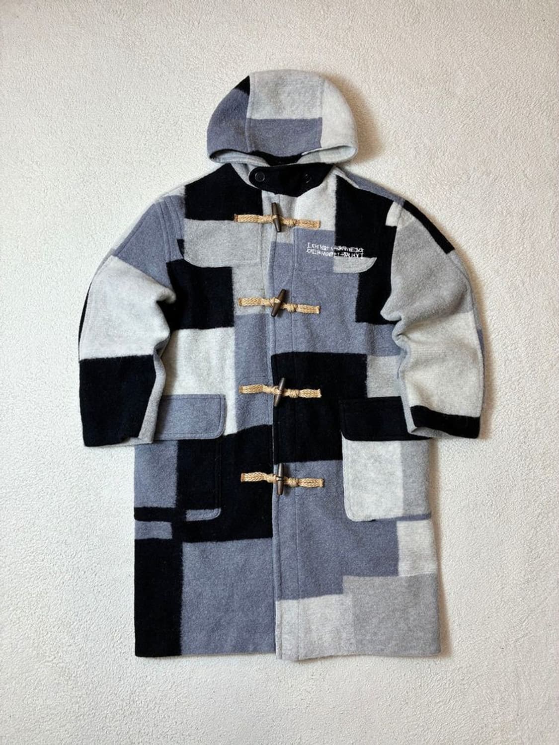 아이앰낫휴먼비잉 17FW 패치 워크 더플 코트 PN6940 상품이미지1