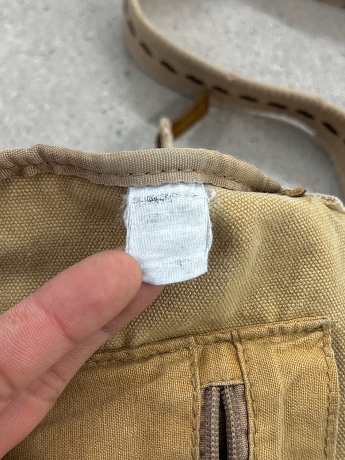 디젤 아카이브 밀리터리 캔버스 크로스백 상품이미지10