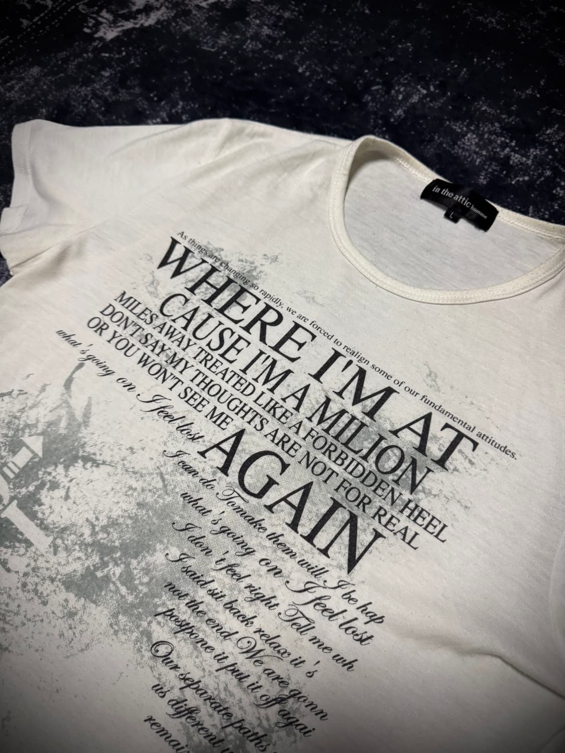 In The Attic LOST THOUGHTS GRAPHIC TEE 상품이미지2