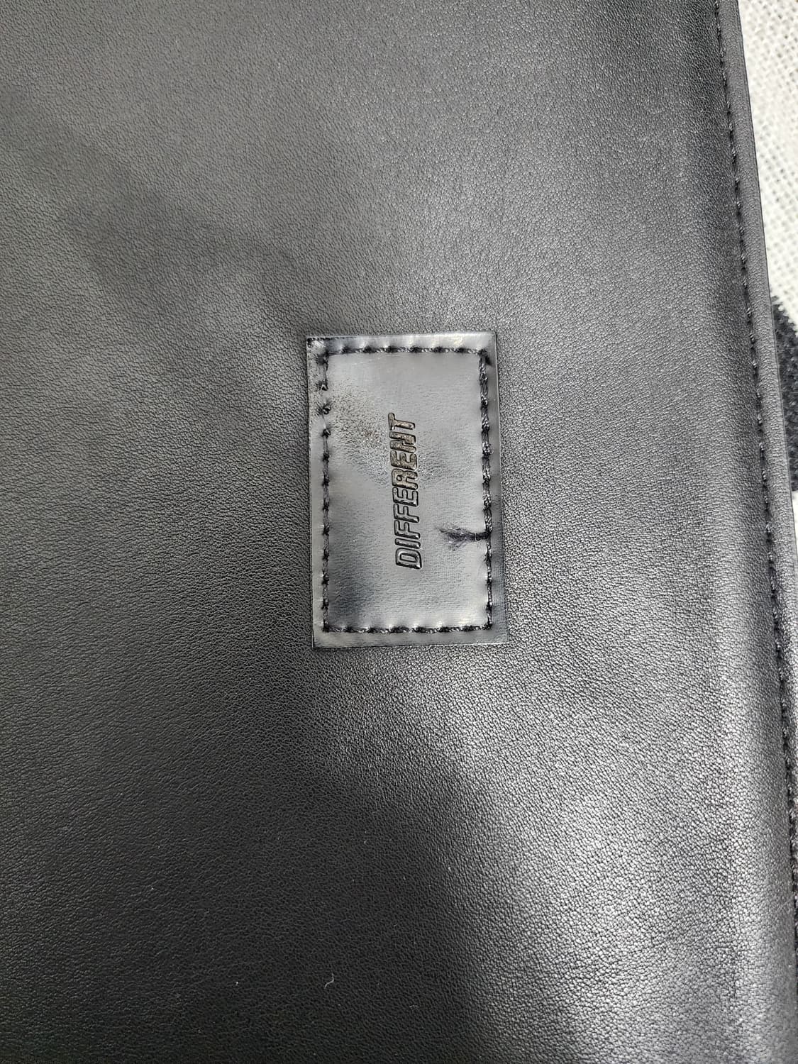 PLAC 플랙 가죽 클러치백 상품이미지3