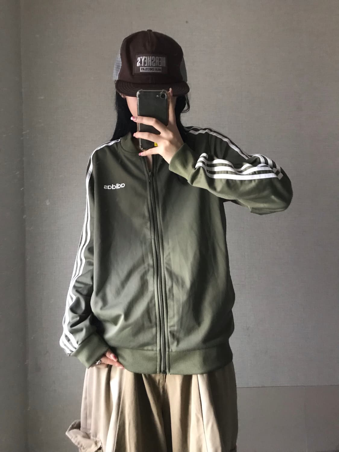 아디다스 카키 져지 상품이미지1