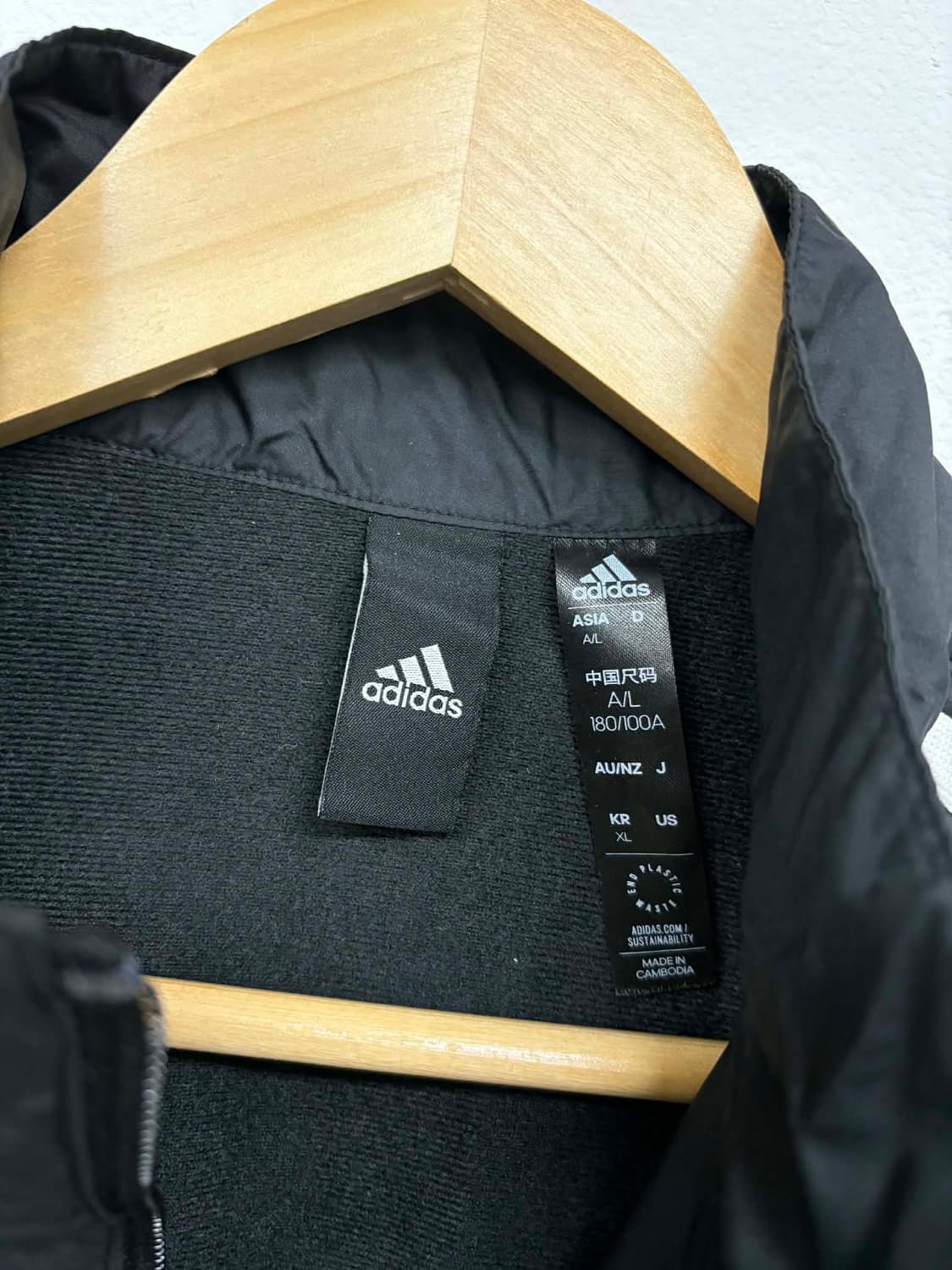 [XL] 아디다스 한국 22/23 시즌 윈드브레이커 자켓 상품이미지4