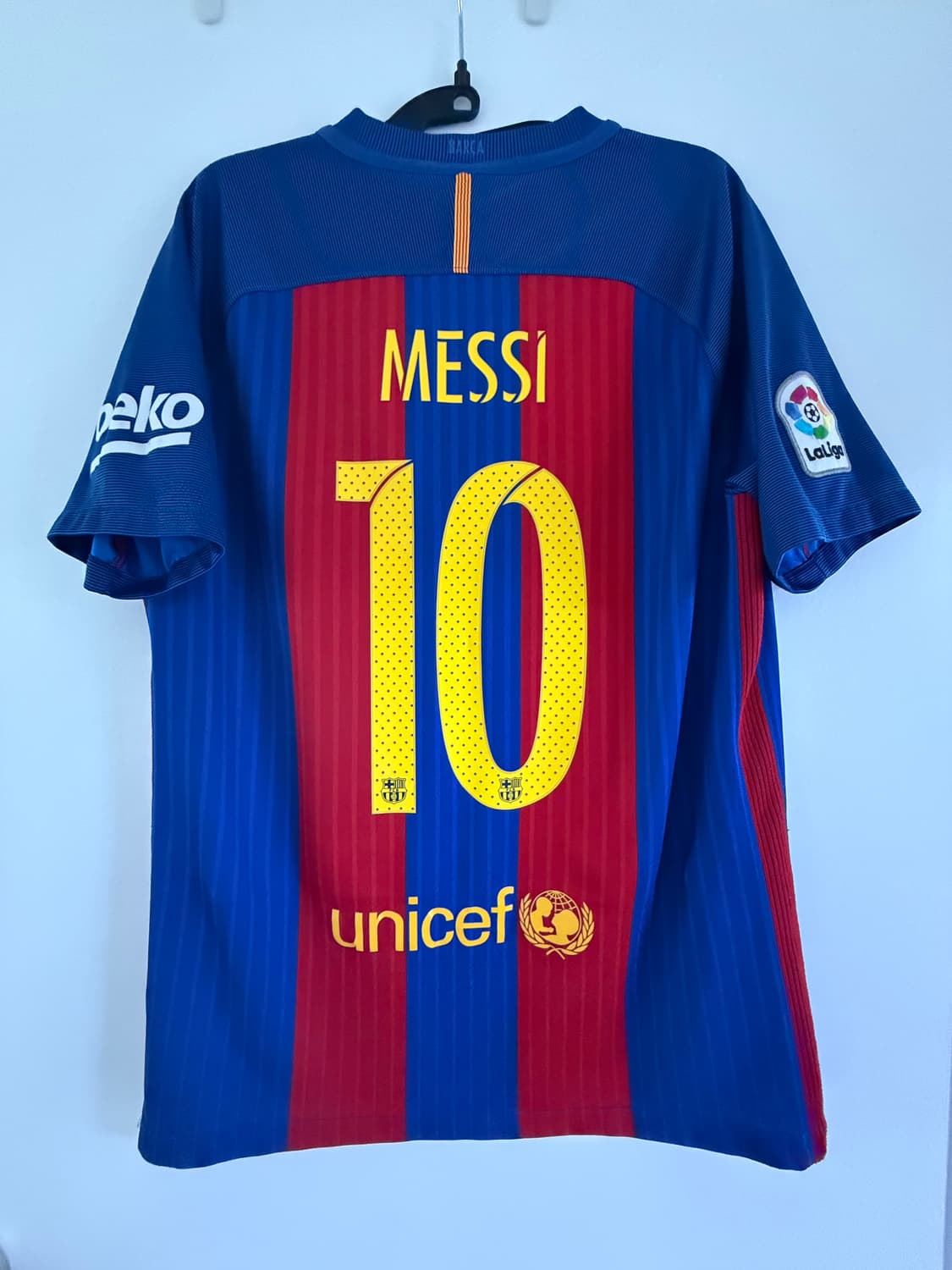 나이키 바르샤 16-17 홈 메시 상품이미지1