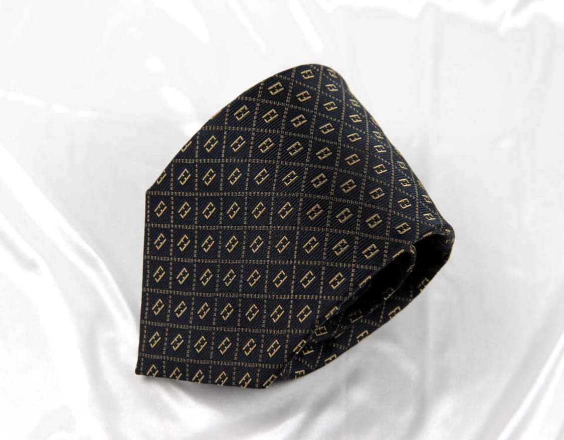 펜디 9.5cm S등급 FF로고 남자 명품 넥타이 상품이미지1