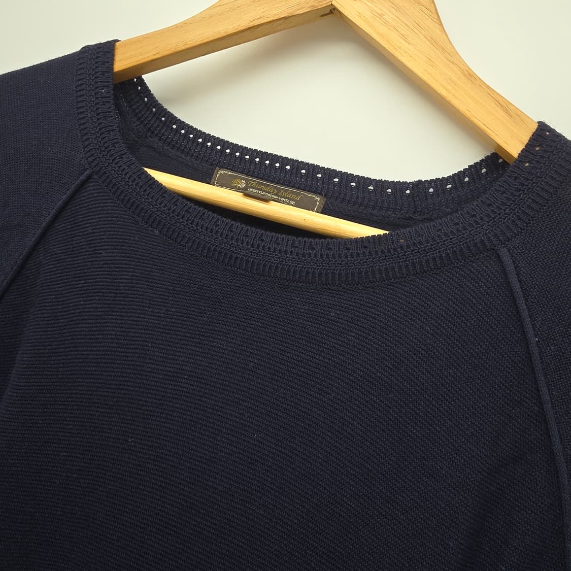 써스데이아일랜드 네이비 꽃무늬 레이어드 니트 상품이미지5