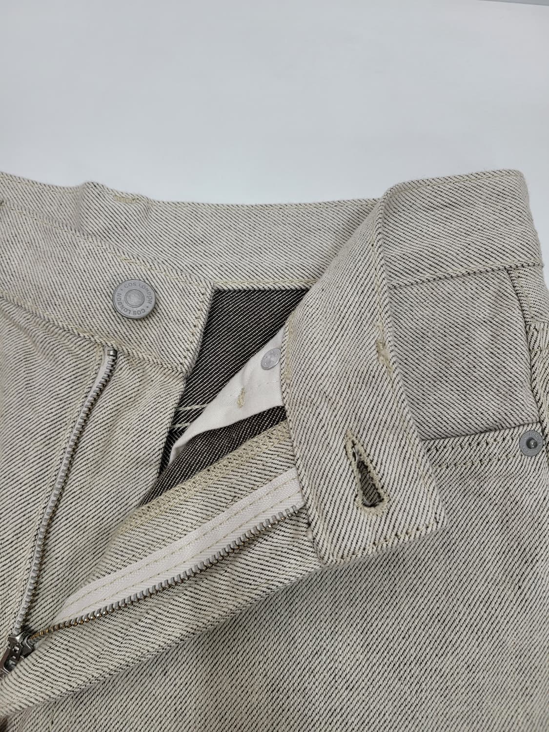 COS 코스 다이얼 와이드 레그 진 / 여 26 (155-66A)
z 상품이미지6