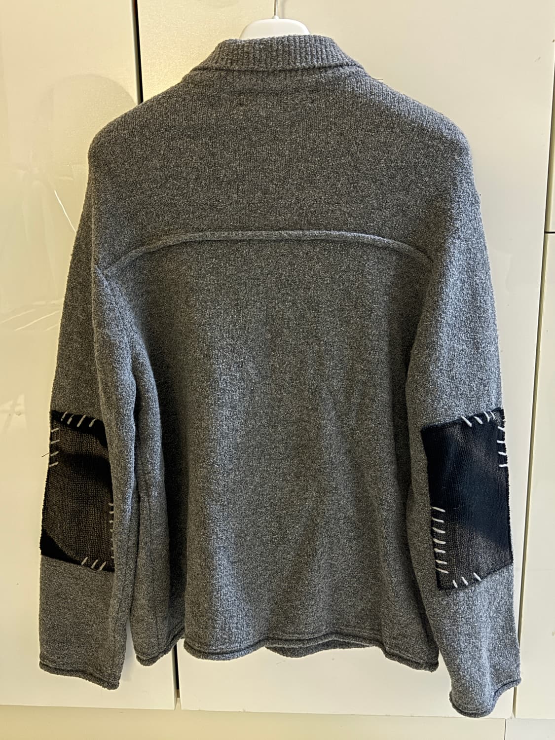 지용킴 선블리치 포켓 니트 가디건 그레이 상품이미지3