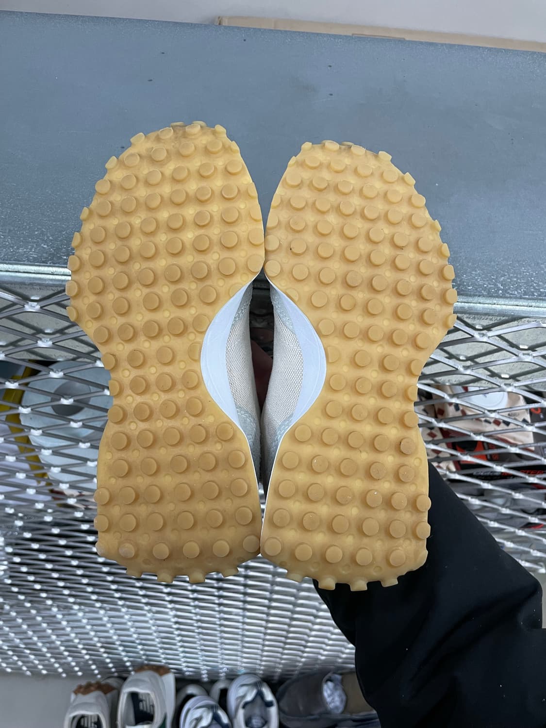 뉴발란스 327 아이보리 235 상품이미지6