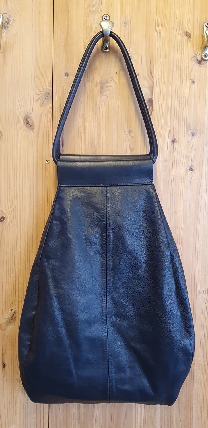 COS 레더 숄더백  상품이미지3