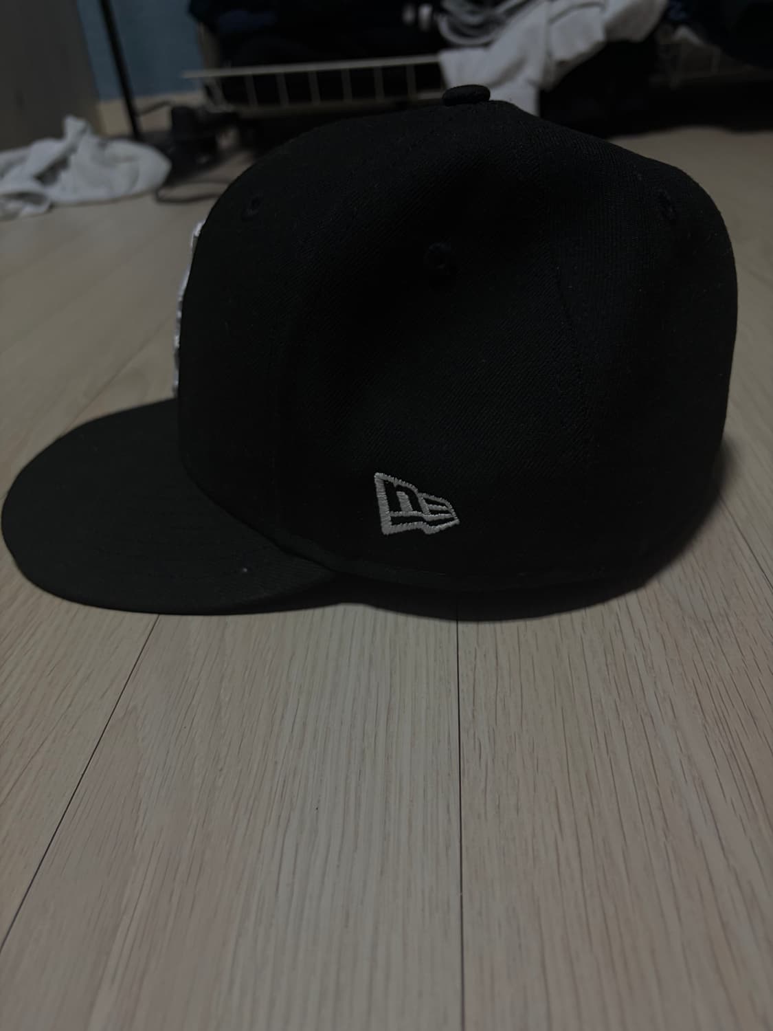 [os] 노엘 착용 뉴에라 캡  상품이미지3