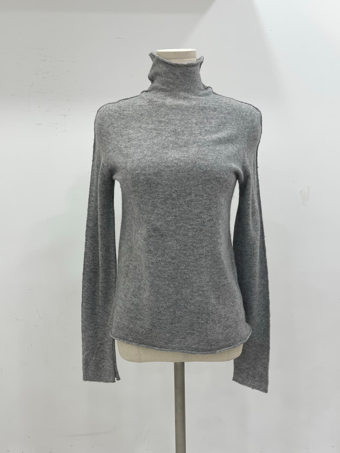 쟈딕앤 볼테르 캐시미어 니트  상품이미지1