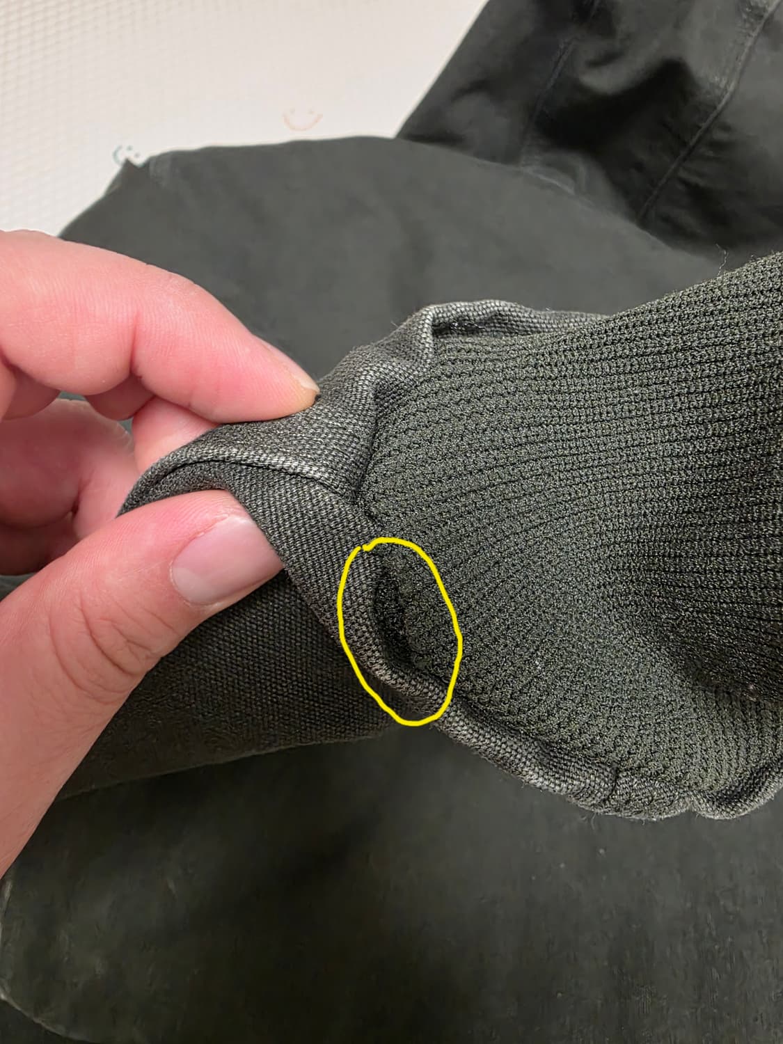 [L] 10s 칼하트 J130 Mos Large 팝니다 상품이미지4