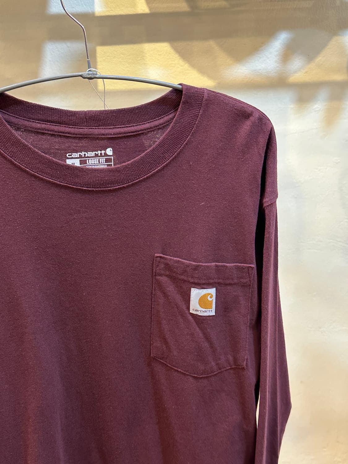 칼하트 포켓 롱슬리브 티셔츠 버건디 M  상품이미지2