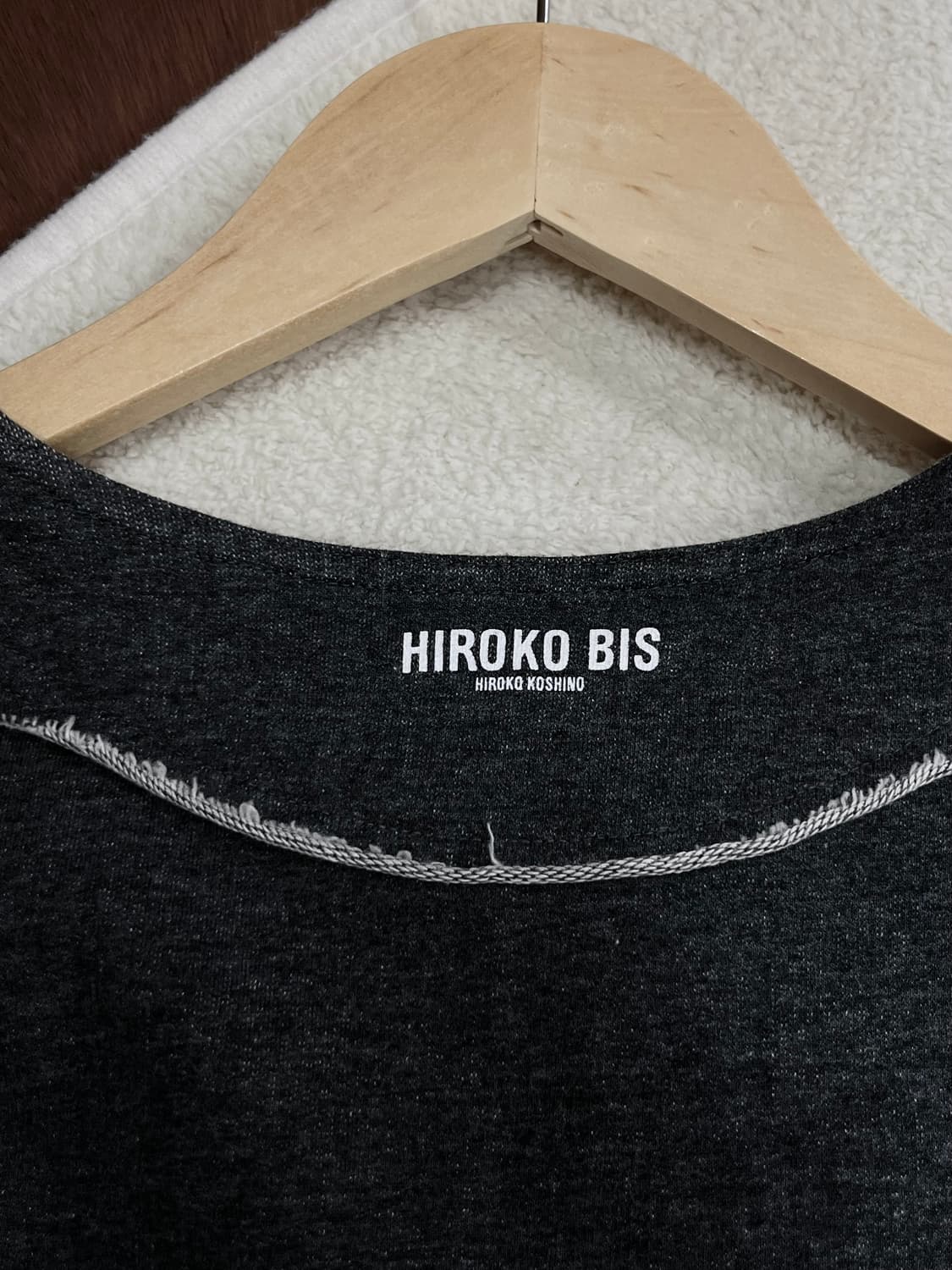 히로코비스 절개 라인 롱슬리브 상품이미지9