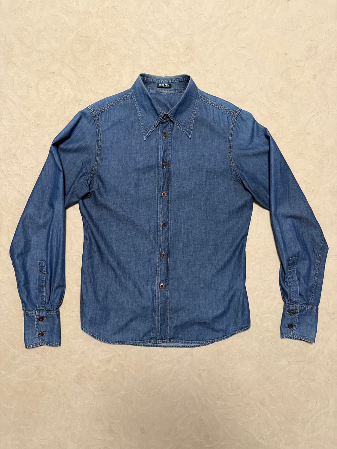 미우미우 샴브레이 셔츠 m 상품이미지1